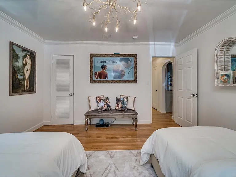 417 NE 15th Ave — Photo 33