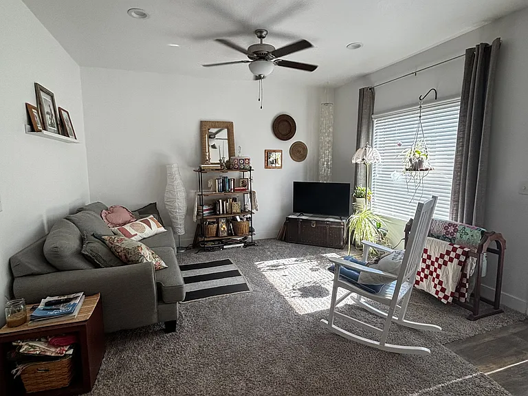7538 N Cottage Ln — Photo 8