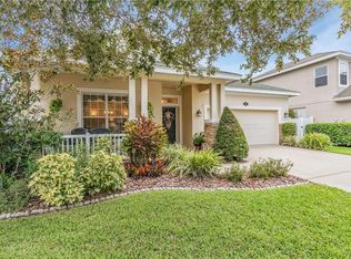 18207 Tivoli Ln, Lutz, FL 33558