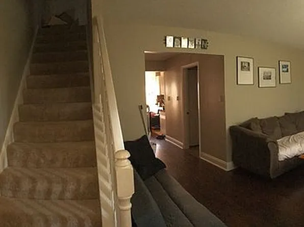 1358 Sierra Dr, Virginia Beach, VA 23453