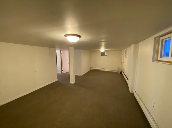 776 E South St APT 4