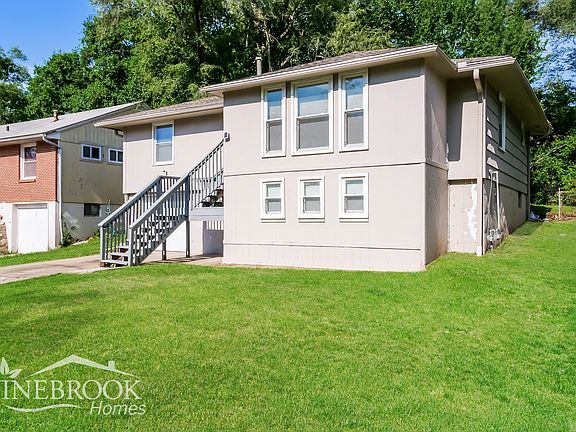 2nd image of 8408 Park Ave