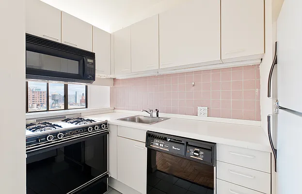 Rented by Douglas Elliman | media 5