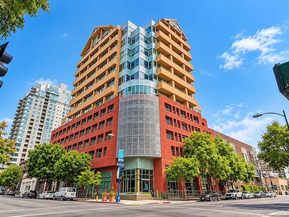 350 Ash St #609