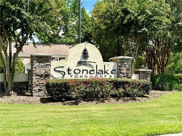 89 Stonelake Circle, Savannah, GA 31419