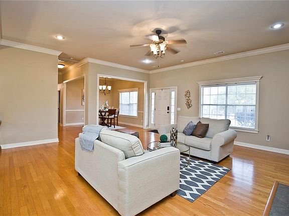 2nd image of 4298 E Carson Dr