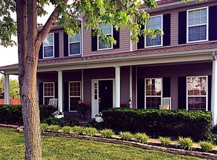 140 Pembroke Ct, Bowling Green, KY 42101