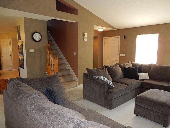 2nd image of 6625 Water Lily Ln