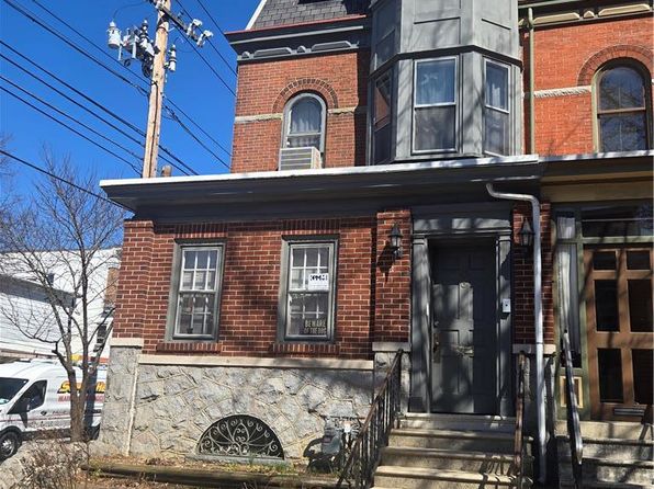 45 N 11th St #4