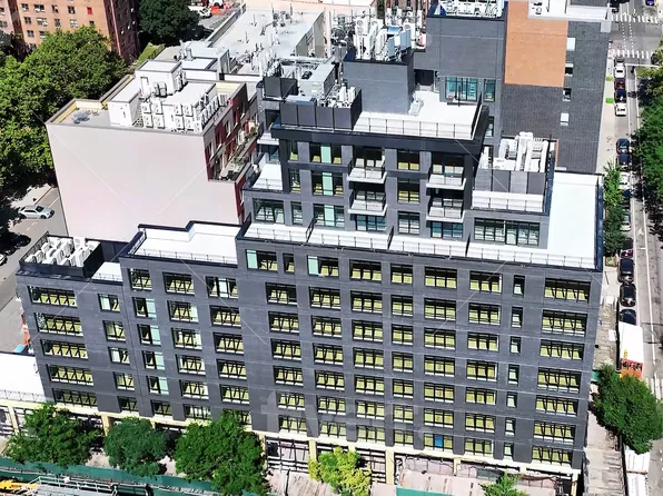 1516 Park Avenue image 9 of 17