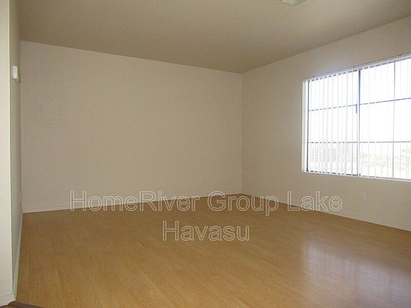 3rd image of 2035 San Juan Dr APT 213