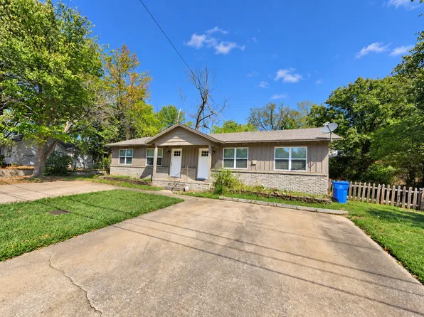 138 E Cleburn St, Fayetteville, AR 72701