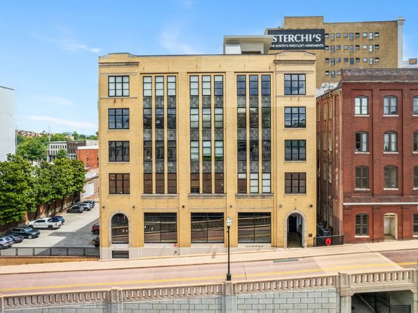 220 W Jackson Ave APT 404