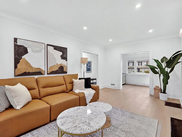 131 Acacia Ave — Photo 7