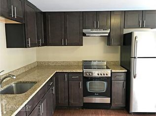 26 Main St, East Greenwich, RI 02818