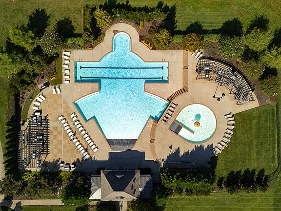 5th image of 3037 Americus Dr
