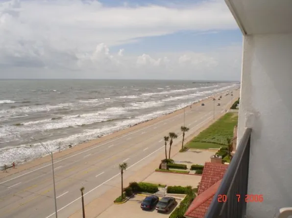 7310 Seawall Blvd APT 809, Galveston, TX 77551