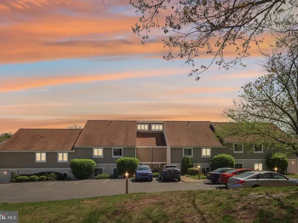 106 Harvest Ln #206, Phoenixville, PA 19460