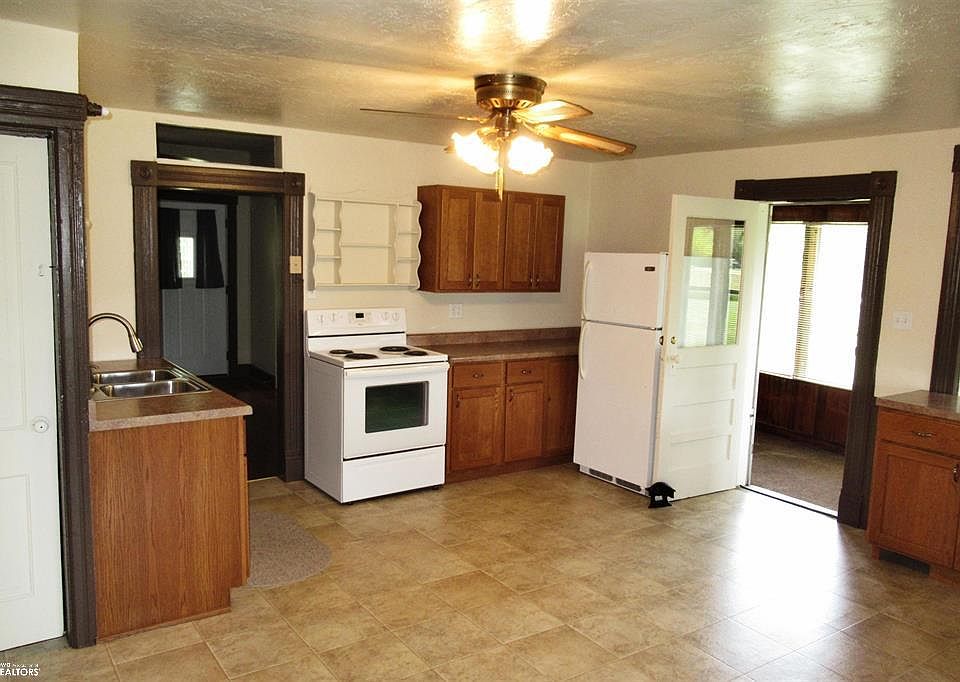 1847 Hilton Rd Keokuk, IA, 52632 Apartments for Rent Zillow