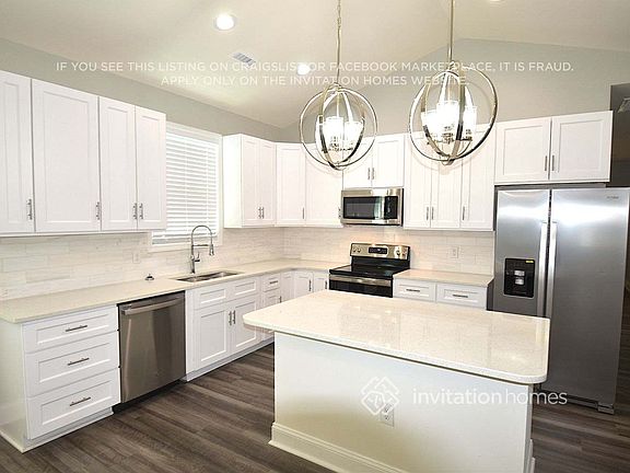 4th image of 305 W Watson St