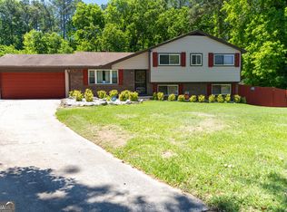 2529 Weston Ct, Morrow, GA 30260