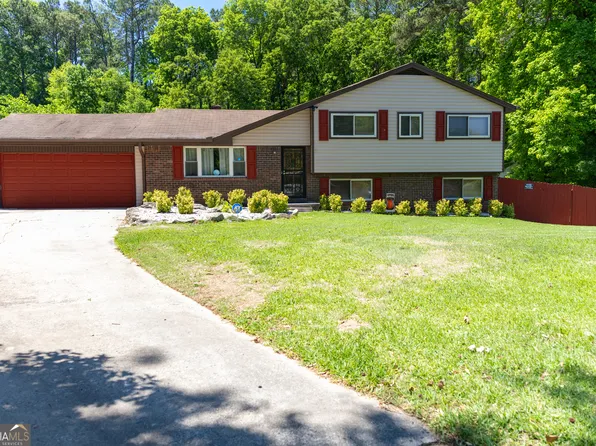 2529 Weston Ct, Morrow, GA 30260