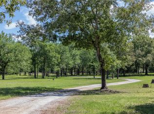 9832 Hawaii Ln, Midway, TX 75852