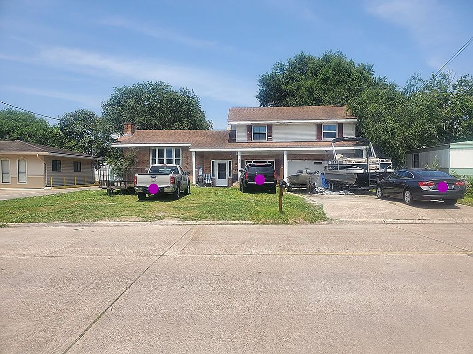 1st image of 417 Southeast Blvd