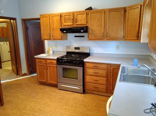 108 N Clay Ave, Clay Center, NE 68933