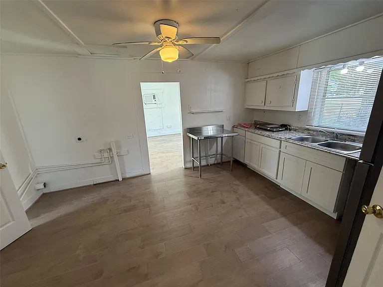 119 Louis Davis Dr — Photo 4