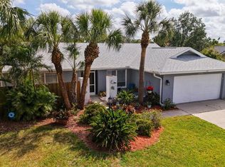6583 Waterford Cir, Sarasota, FL 34238