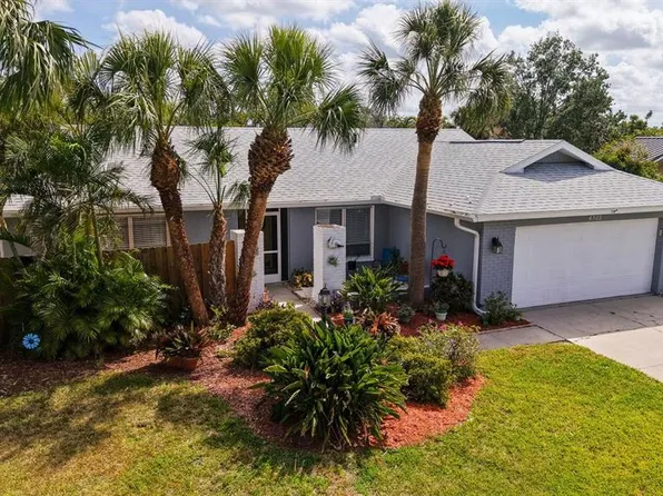 6583 Waterford Cir, Sarasota, FL 34238