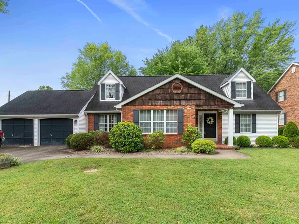 2402 Cherrywood Ct, Ashland, KY 41101