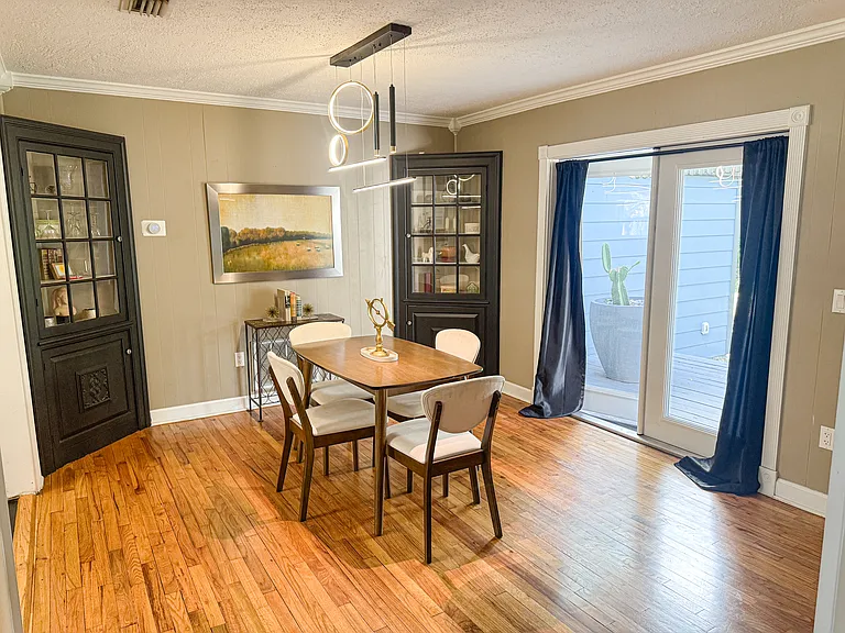 407 E Jersey St — Photo 11