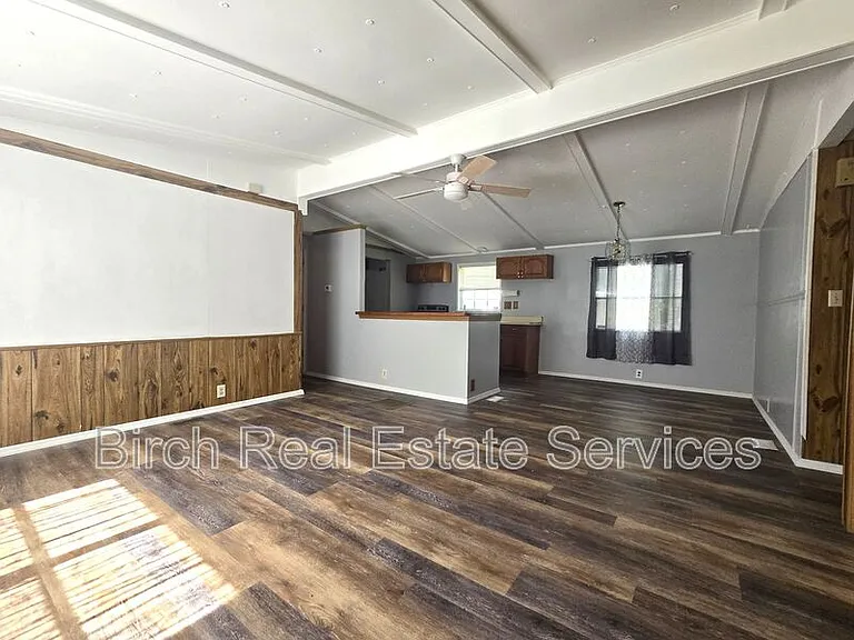 8628 Adonis Rd — Photo 5