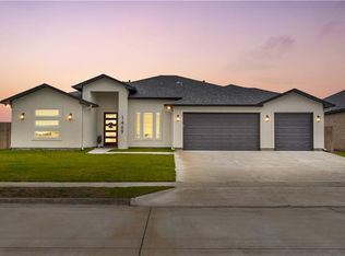1469 Lady Claudia St, Corpus Christi, TX 78415