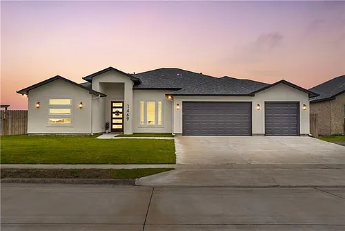 1469 Lady Claudia St Photo 1 1469 Lady Claudia St Photo 1