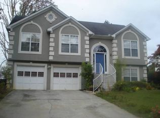 917 Martin Heights Dr, Lawrenceville, GA 30044