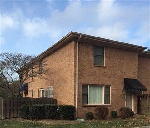 1100 Turkey Foot Rd #6