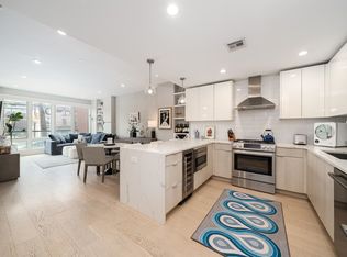 462 Newark St #201, Hoboken, NJ 07030