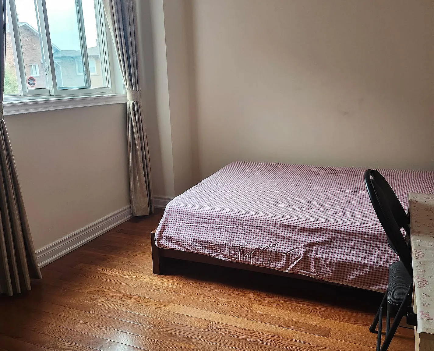 1 bed, $800 — Photo 1