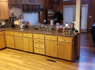 3391 Via Kachess Rd, Easton, WA 98925