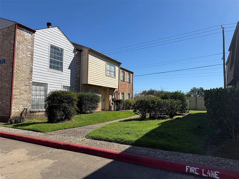 9200 W Bellfort Ave #79 — Photo 46