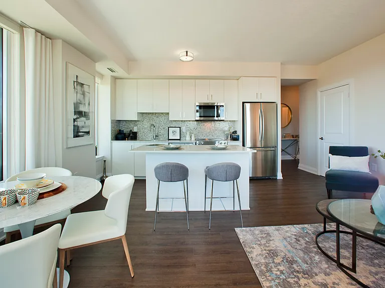 2333 Taunton Rd — Photo 23