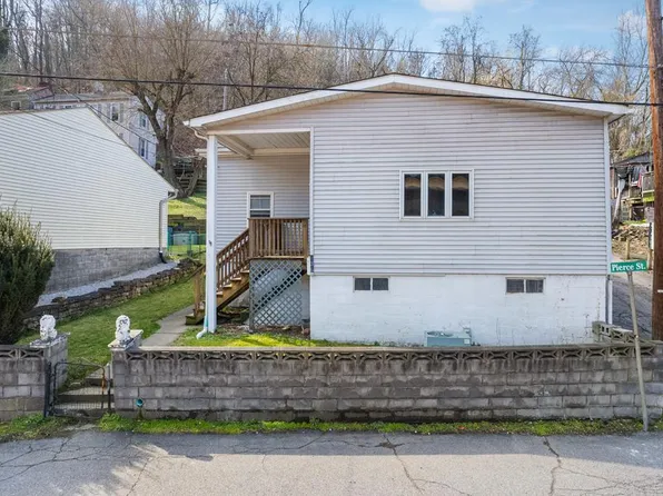 136 Pierce St, Wheeling, WV 26003