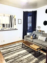 Rented by Manhattan Spaces