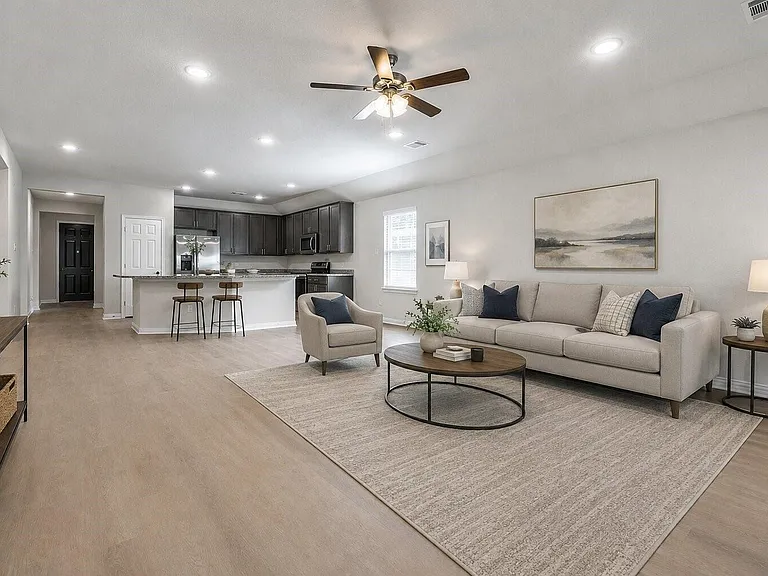 3214 Feller Ln — Photo 2