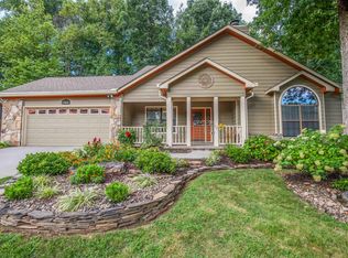 1733 Summer Spring Blvd, Knoxville, TN 37931