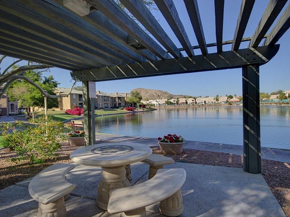 Community Lake
