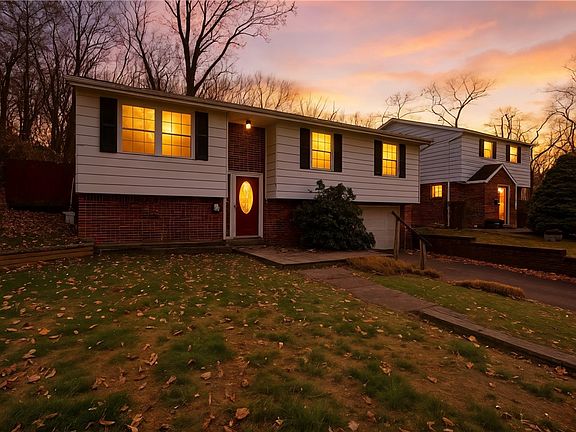 4th image of 154 Jeanette Dr